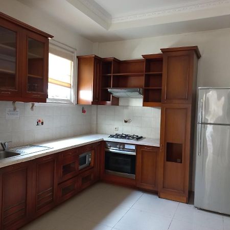 Margot Apartment Pondok Indah Cakarta Dış mekan fotoğraf