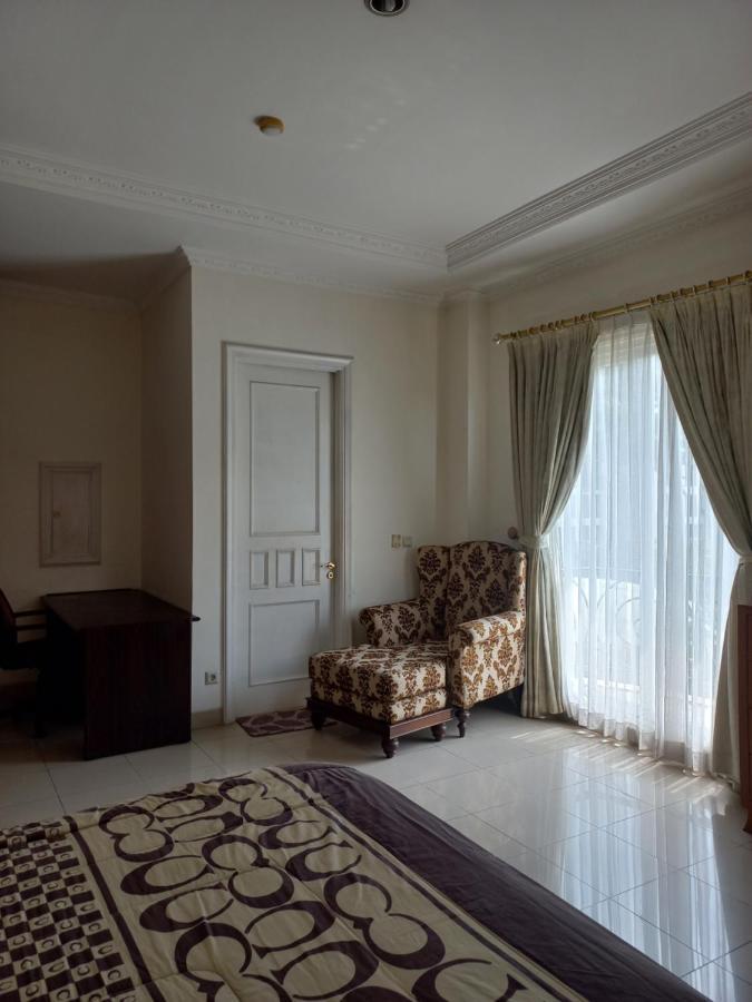 Margot Apartment Pondok Indah Cakarta Dış mekan fotoğraf
