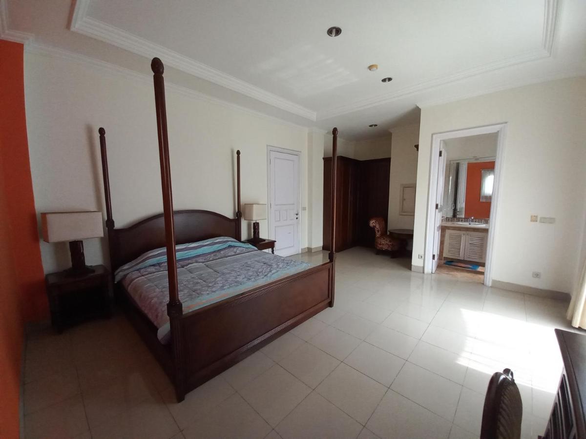 Margot Apartment Pondok Indah Cakarta Dış mekan fotoğraf